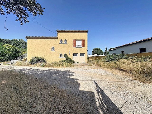 Maison Vedene 7 pièce(s) 196 m2