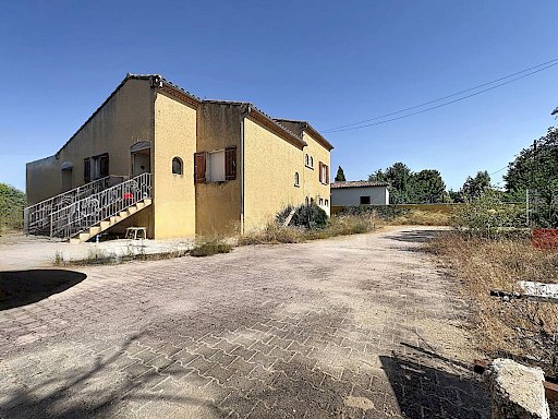 Achat Maison Vedene 7 pièces 196 m² - Photo 2