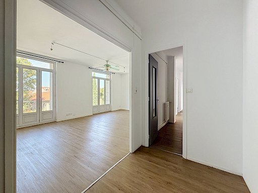 Achat Appartement Avignon 4 pièces 93.34 m² - Photo 3