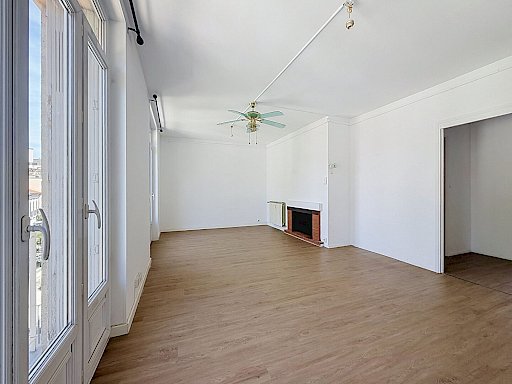 Achat Appartement Avignon 4 pièces 93.34 m² - Photo 2