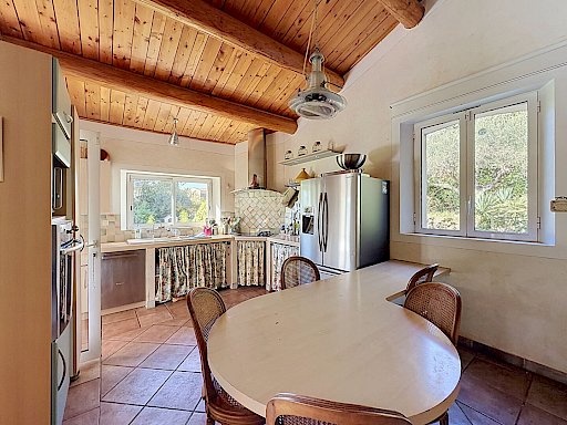 Achat Maison Roquemaure 6 pièces 257 m² - Photo 4
