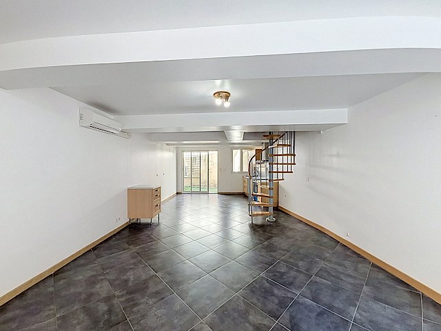 AVIGNON : maison de 4 pièces (85 m²) en vente