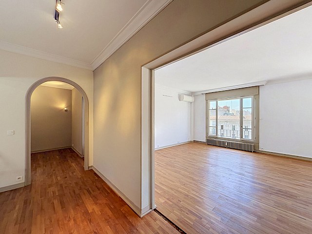 Appartement Avignon 4 pièce(s) 119.16 m2