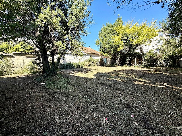 Terrain  constructible Avignon extra muros- 466 m2
