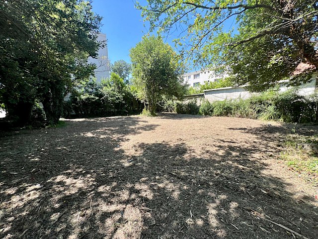 Terrain  constructible Avignon extra muros- 466 m2