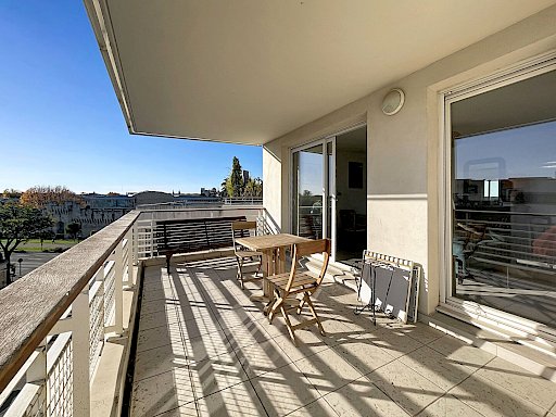 Achat Appartement Avignon 4 pièces 80.08 m² - Photo 2