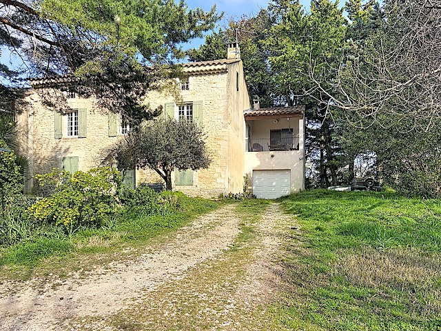 Île de la Barthelasse, mas mitoyen 1900, 150 m² sur 1 779 m² de terrain