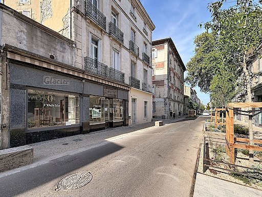 Achat Commerce / Local Avignon 4 pièces 68 m² - Photo 2