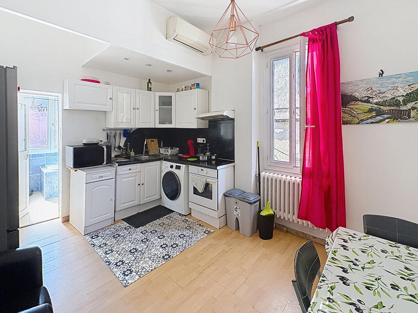 Achat Maison Avignon 7 pièces 100 m² - Photo principale