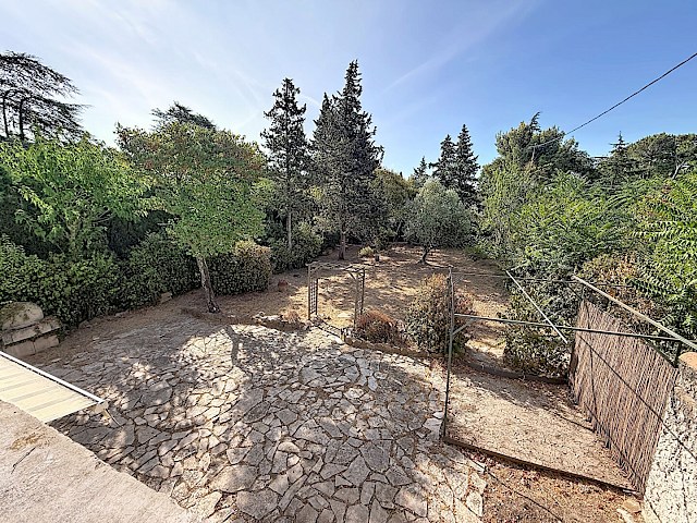 Villeneuve-lès-Avignon  Maison 150 m² sur 775 m² de terrain