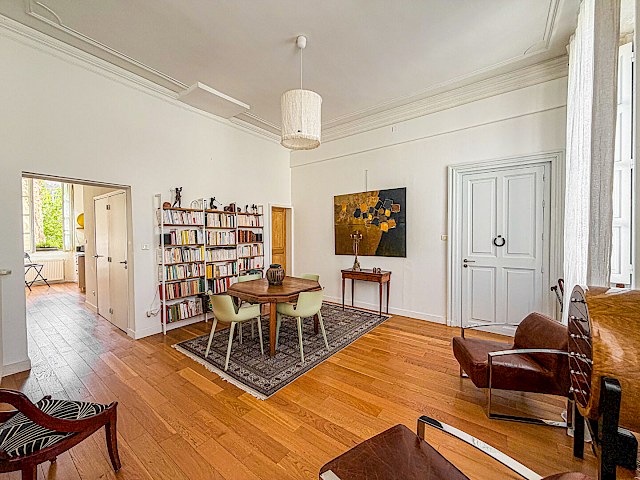 Appartement d'exception 135 m2 - garage privatif en centre historique -