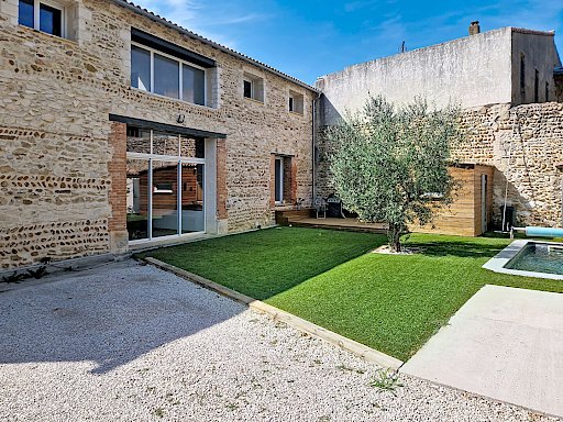 Achat Maison Domazan 5 pièces 217 m² - Photo 1
