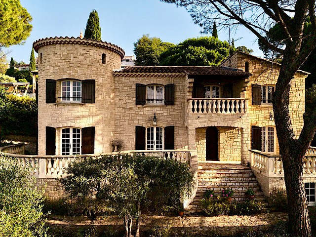 Maison Les Angles 7 pièce(s) 192 m2