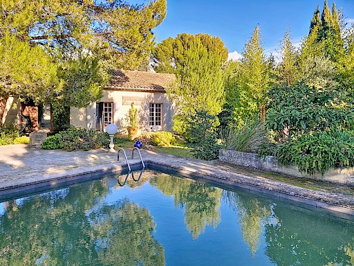 Achat Maison Villeneuve Les Avignon 5 pièces 175 m² - Photo 1