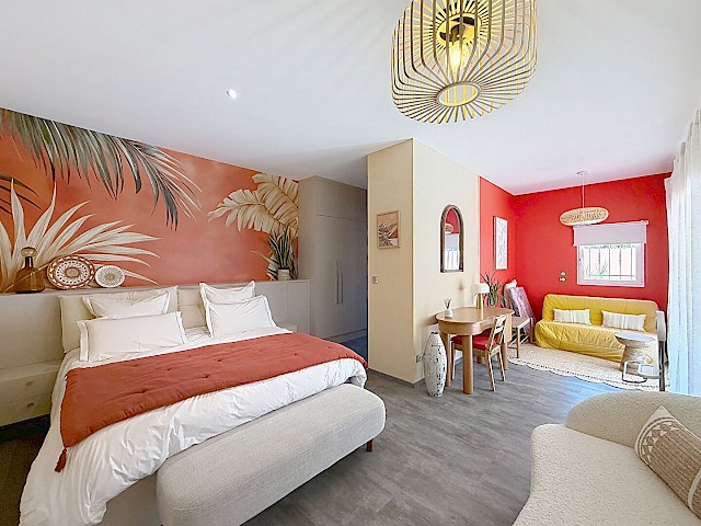 Villa contemporaine  193 m² sur parcelle arborée de 800 m²