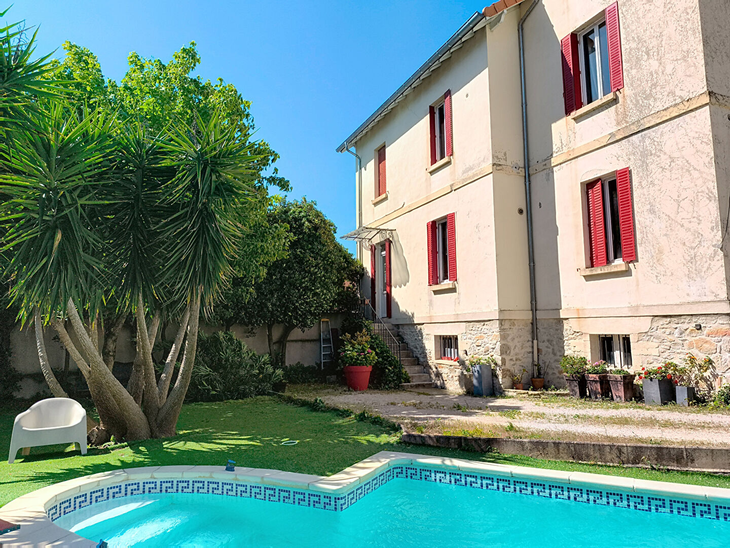 Achat Maison Villeneuve Les Avignon 6 pièces 170 m² - Photo principale