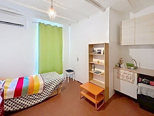 Appartement Avignon 1 pièce 16,80 m2 avec parking vendu loué