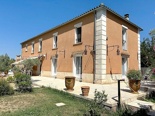 Achat Maison Rochefort Du Gard 7 pièces 300 m² - Photo 3