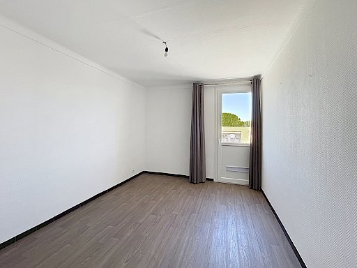 Achat Appartement Villeneuve Les Avignon 4 pièces 85.47 m² - Photo 4