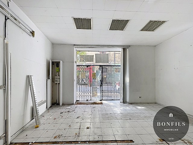 Local commercial Avignon intra-muros Les Halles  - Rue Thiers