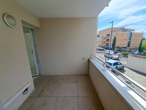 Location Appartement Les Angles 2 pièces 46.32 m² - Photo 2