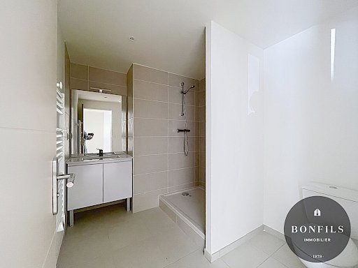 Location Appartement Avignon 2 pièces 47.3 m² - Photo 5