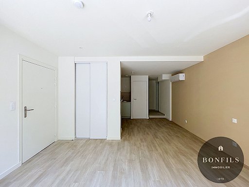 Location Appartement Avignon 1 pièces 34.4 m² - Photo 4