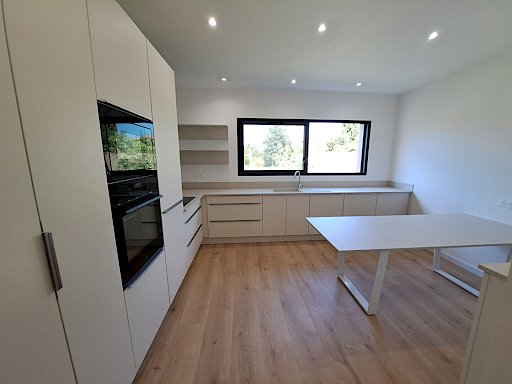 Location Maison Les Angles 5 pièces 119.72 m² - Photo 5