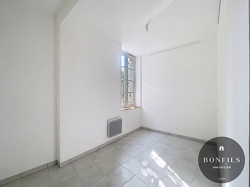 Location Appartement Avignon 3 pièces 57.24 m² - Photo 6