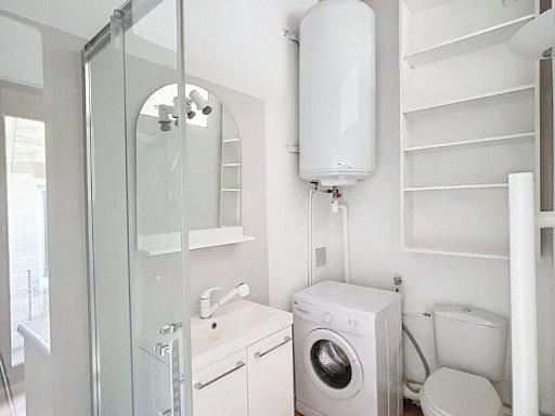 Location Appartement Avignon 1 pièces 29.9 m² - Photo 4