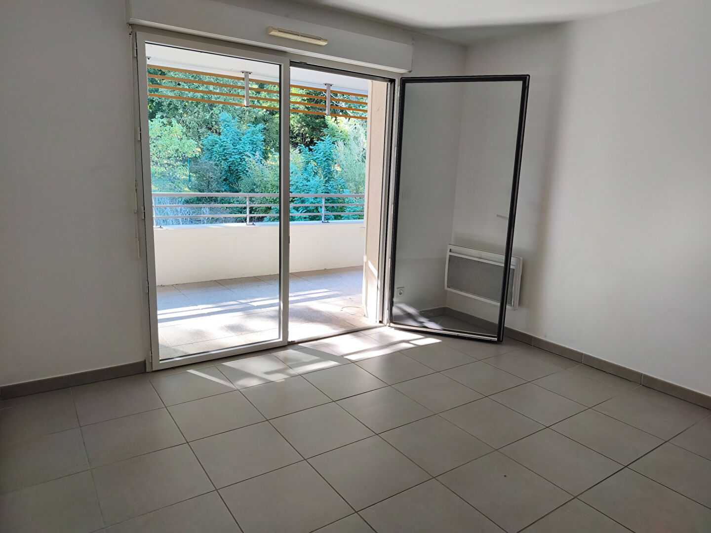 Appartement 2 pièces 42 m² · à Villeneuve-lès-Avignon · 41,6 m² · 165 000 €