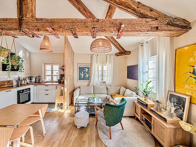 T3 A VENDRE AVIGNON intra-muros zone piétonne- 3 pièces - 78 m2