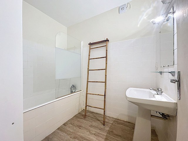 Appartement INTRA-MUROS Avignon 3 pièce(s) 52.67 m2 MEUBLE