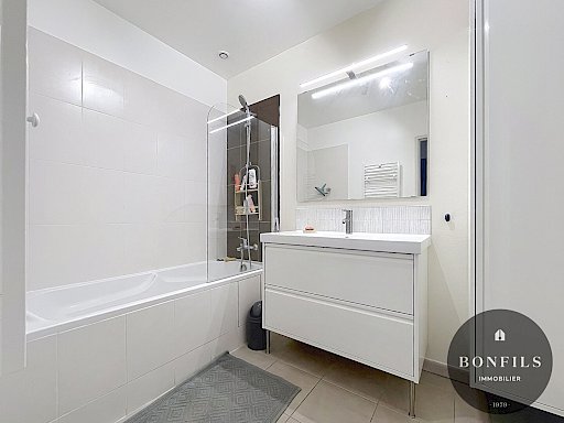 Location Appartement Avignon 3 pièces 74.39 m² - Photo 10