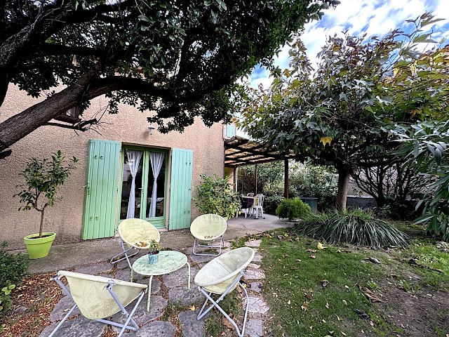 Maison Rochefort Du Gard 5 pièces 105.6 m2