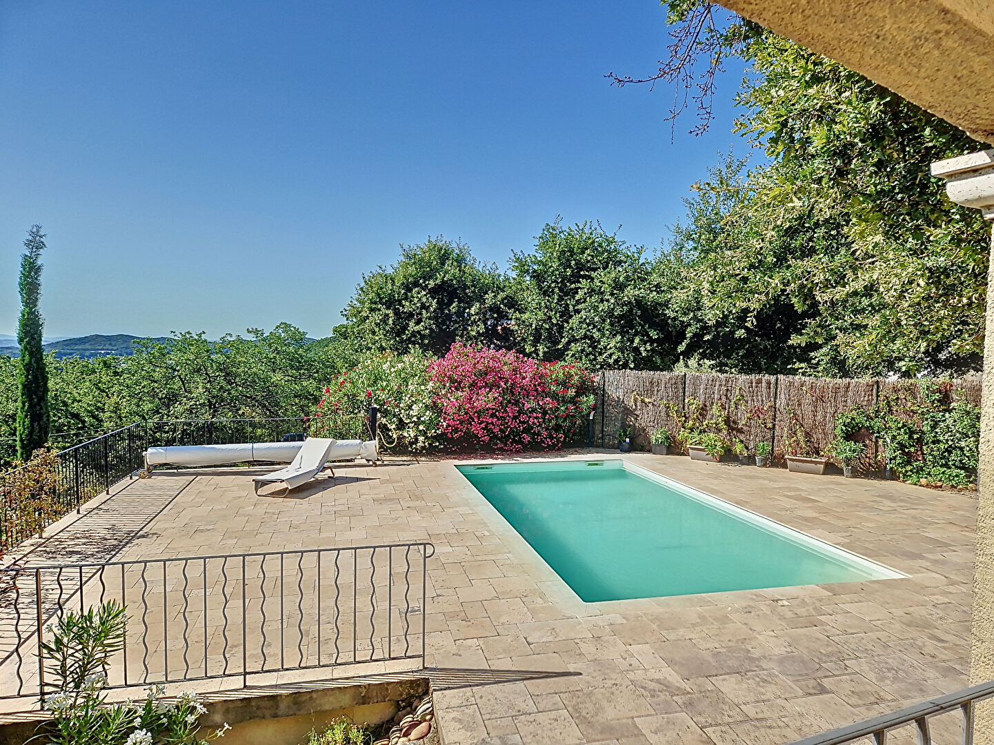 Vente Maison Rochefort Du Gard 4 pièces 105 m² - Photo principale