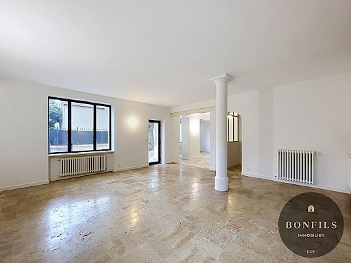 Location Maison Avignon 5 pièces 165.9 m² - Photo 4