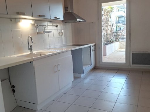 Location Appartement Avignon 3 pièces 65.13 m² - Photo 6