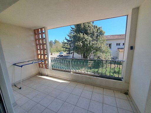Location Appartement Villeneuve Les Avignon 3 pièces 55.37 m² - Photo 11