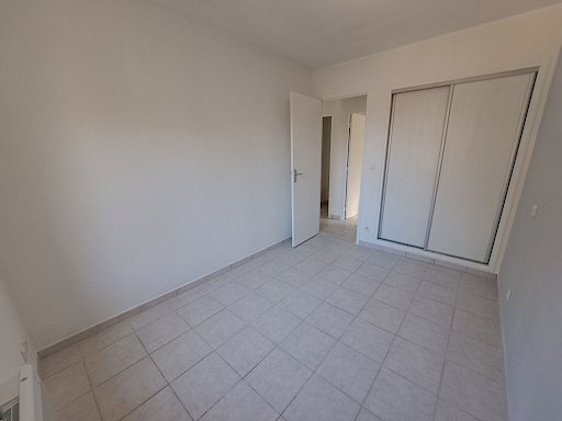 Location Appartement Villeneuve Les Avignon 3 pièces 55.37 m² - Photo 9