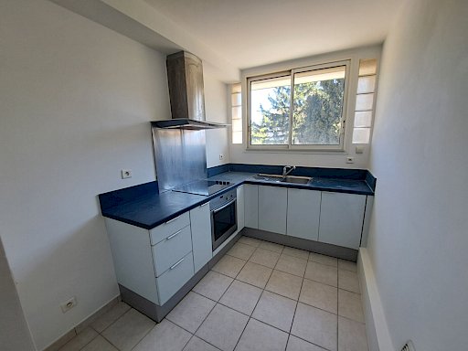 Location Appartement Villeneuve Les Avignon 3 pièces 55.37 m² - Photo 6