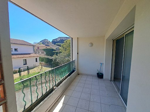Location Appartement Villeneuve Les Avignon 3 pièces 55.37 m² - Photo 1