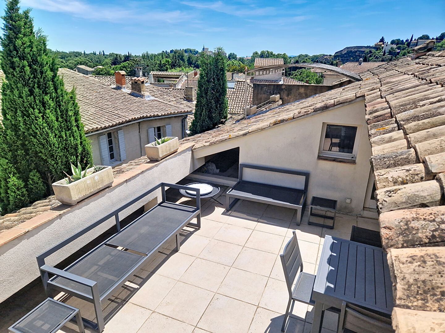 Vente Maison Villeneuve Les Avignon 6 pièces 173 m² - Photo principale