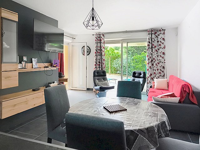 Magnifique appartement  de 69 m² avec jardin et  2 places de parking