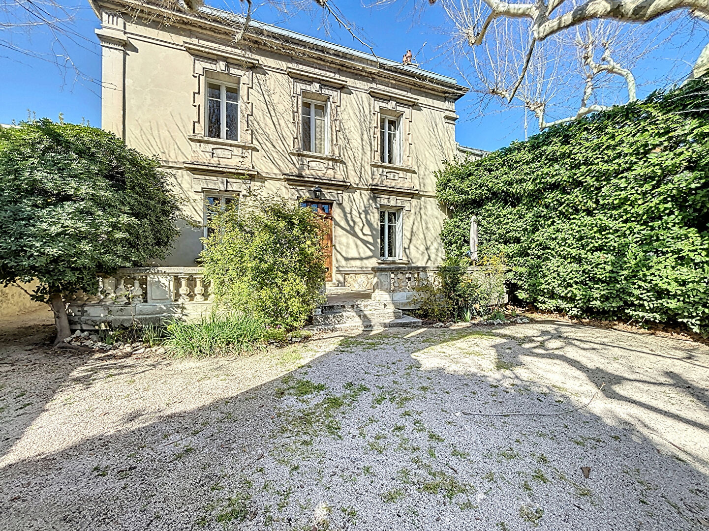 Vente Maison Avignon 8 pièces 170 m² - Photo principale