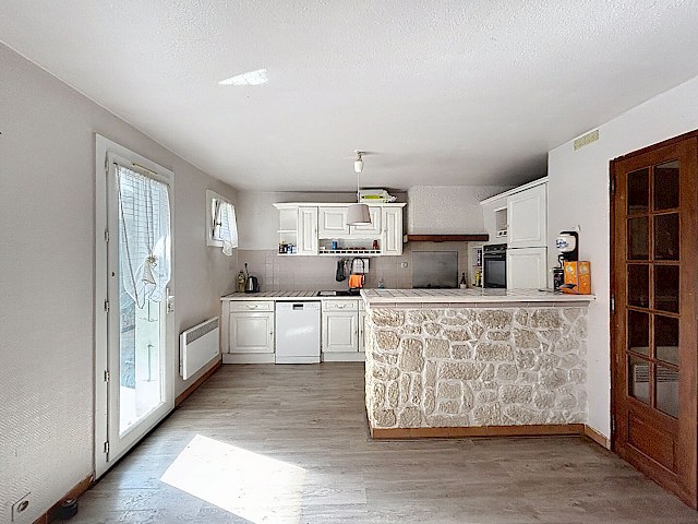 A VENDRE LE PONTET (84130) : Maison 4 pièces; sur 1 étage, jardin, garage.