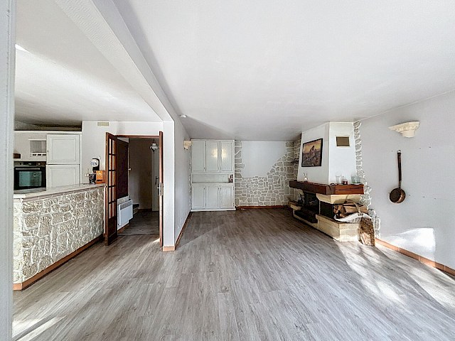 A VENDRE LE PONTET (84130) : Maison 4 pièces; sur 1 étage, jardin, garage.