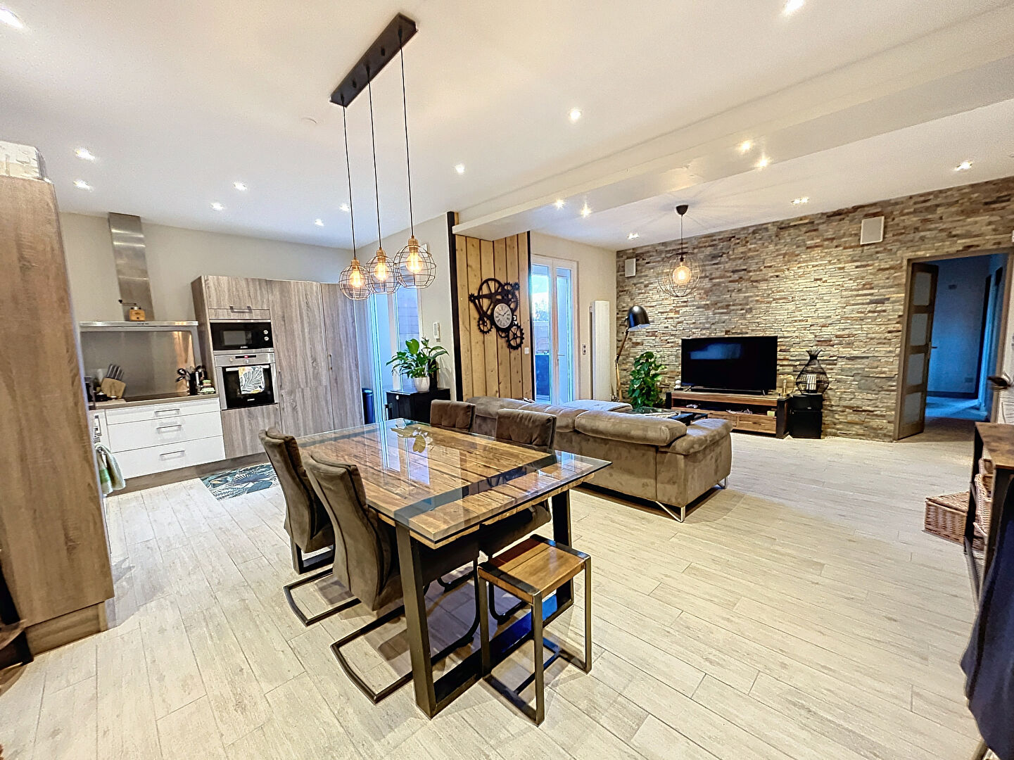 Vente Appartement Avignon 4 pièces 90.5 m² - Photo principale
