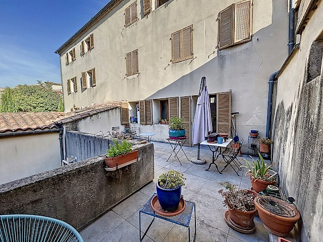 Appartement Avignon 2 pièce(s) 49 m2 - grande terrasse
