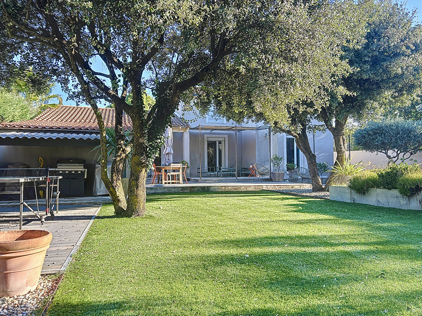 Vente Maison Villeneuve Les Avignon 6 pièces 150 m² - Photo principale